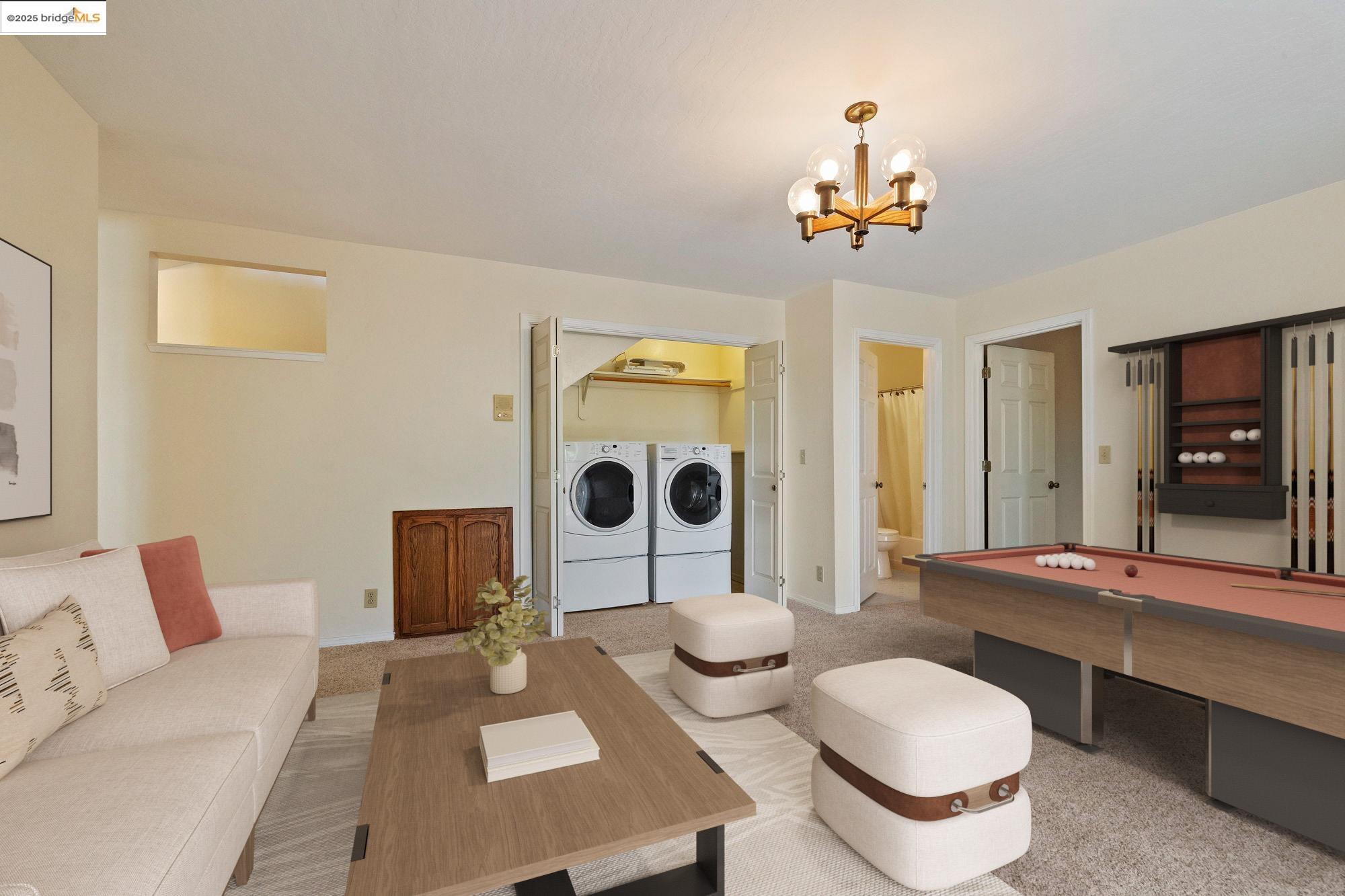 Sonora, California 95370, United States, 3 Bedrooms Bedrooms, ,3 BathroomsBathrooms,Residential,Active,174204