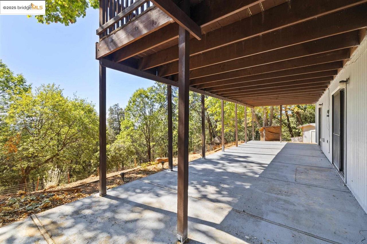 Sonora, California 95370, United States, 3 Bedrooms Bedrooms, ,3 BathroomsBathrooms,Residential,Active,174204