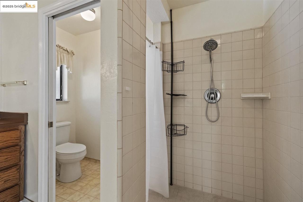 Sonora, California 95370, United States, 3 Bedrooms Bedrooms, ,3 BathroomsBathrooms,Residential,Active,174204