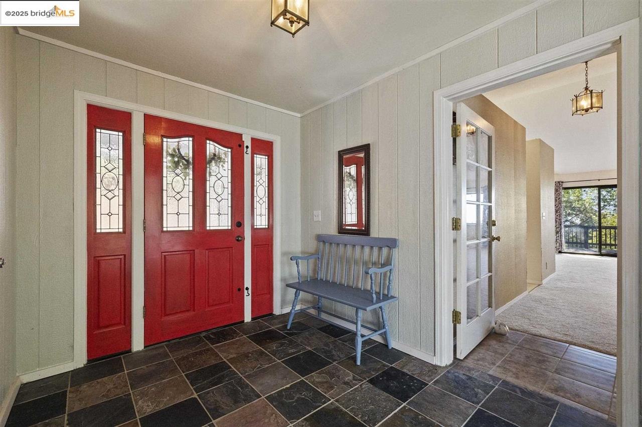 Sonora, California 95370, United States, 3 Bedrooms Bedrooms, ,3 BathroomsBathrooms,Residential,Active,174204