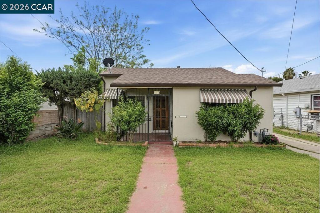 Photo of 6719 Eastlawn St, Oakland, CA 94621 (MLS # 41129172)