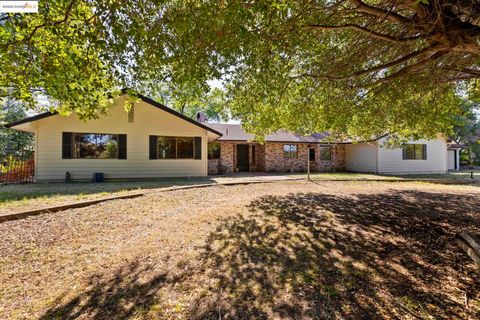 17822 Old Wards Ferry Rd, Sonora, CA 95370 - MLS#: 41097320
