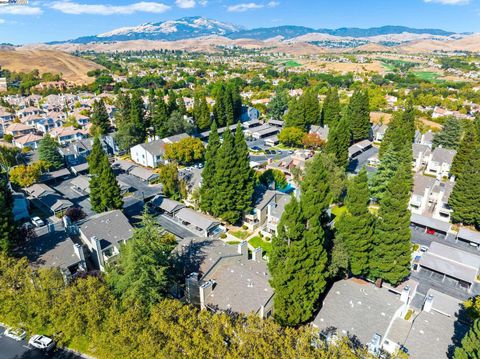 A home in San Ramon