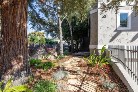 A home in Menlo Park