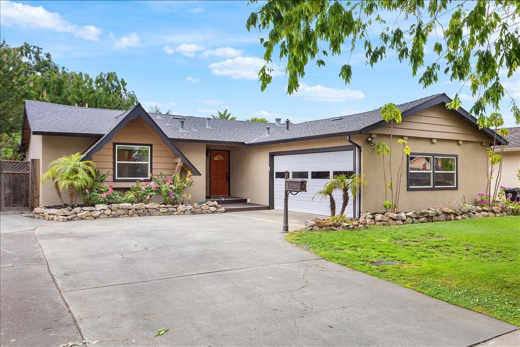 Photo of 1529 Cameo Drive, San Jose, CA 95129 (MLS # ML82040742)