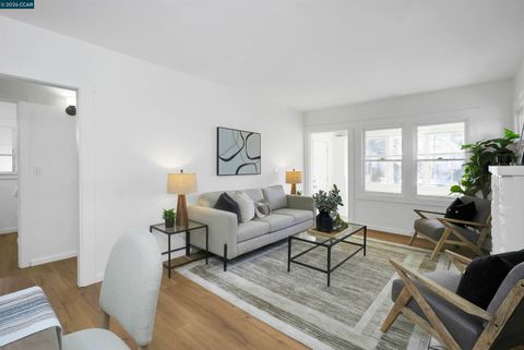 Photo of 2596 Macarthur Blvd, Oakland, CA 94602 (MLS # 41132611)