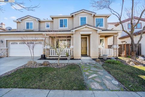 A home in Lathrop