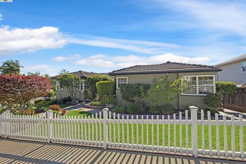 A home in San Leandro