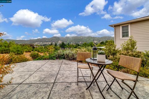 A home in Moraga