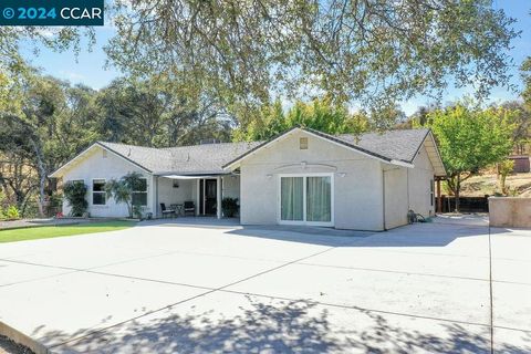 A home in Valley Springs