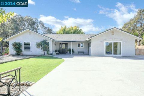 A home in Valley Springs