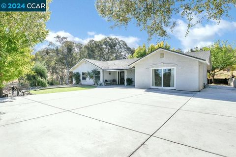 A home in Valley Springs