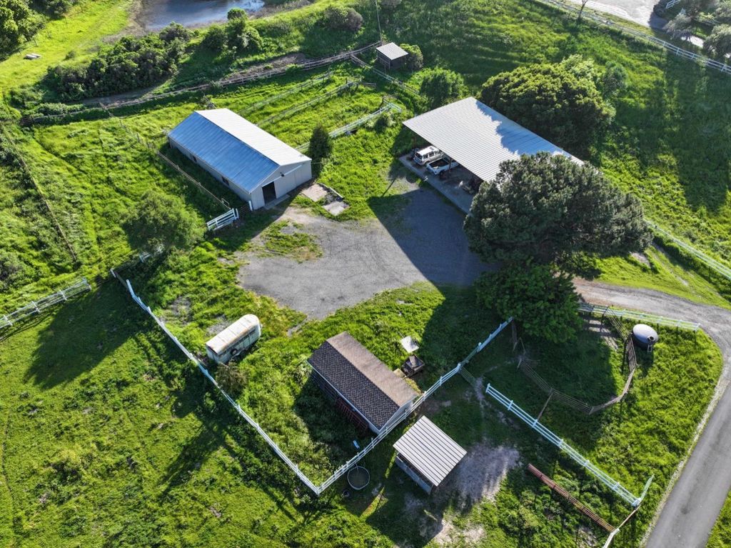 listing image 49