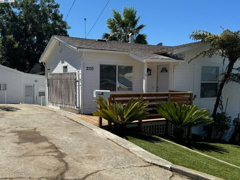 A home in San Leandro