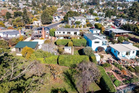 A home in El Cerrito