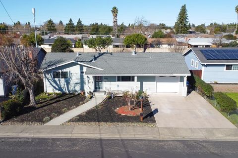 A home in Rohnert Park