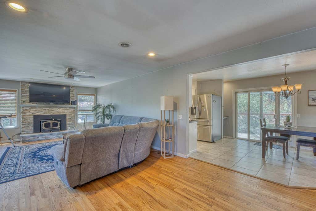 Photo of 665 Paradise Road #B, Salinas, CA 93907 (MLS # ML82058700)