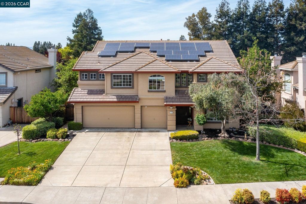 Photo of 1174 Central Ave, Livermore, CA 94551 (MLS # 41128866)