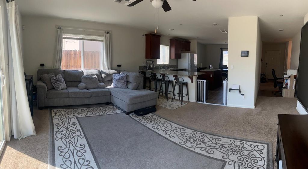 Photo of 812 Reisling, Coalinga, CA 93210 (MLS # ML82023506)