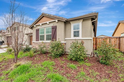 A home in Lathrop