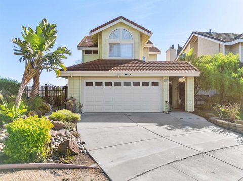 Photo of 2655 Barrington Terrace, Fremont, CA 94536 (MLS # 41123281)
