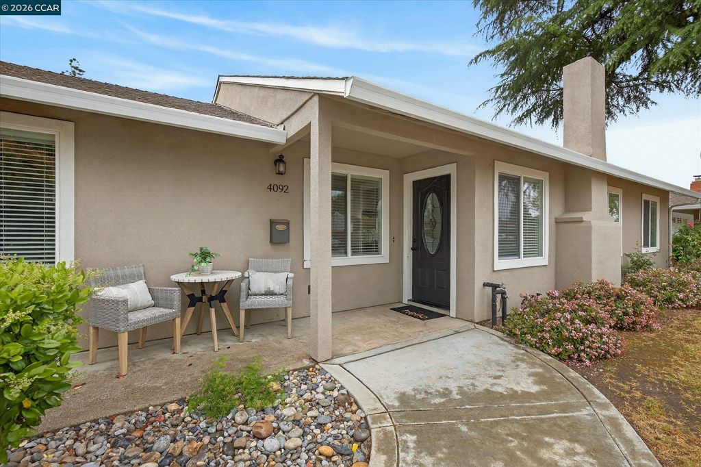 Photo of 4092 Nulty Dr, Concord, CA 94521 (MLS # 41129548)