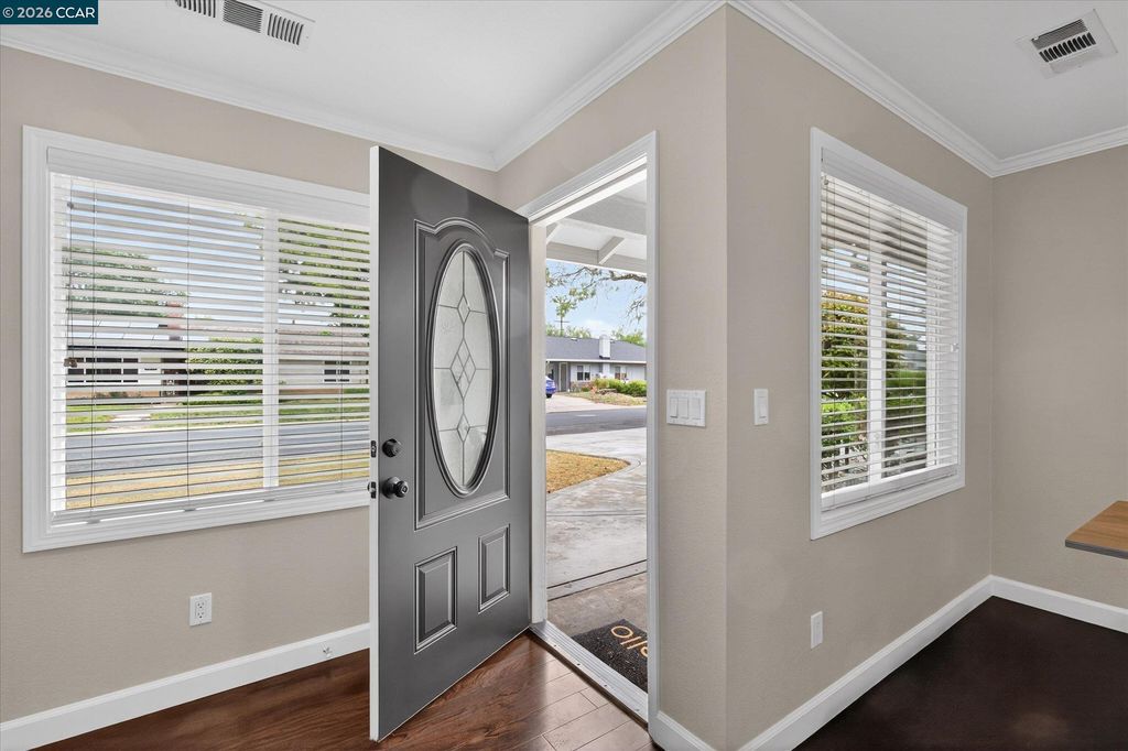 Photo of 4092 Nulty Dr, Concord, CA 94521 (MLS # 41129548)