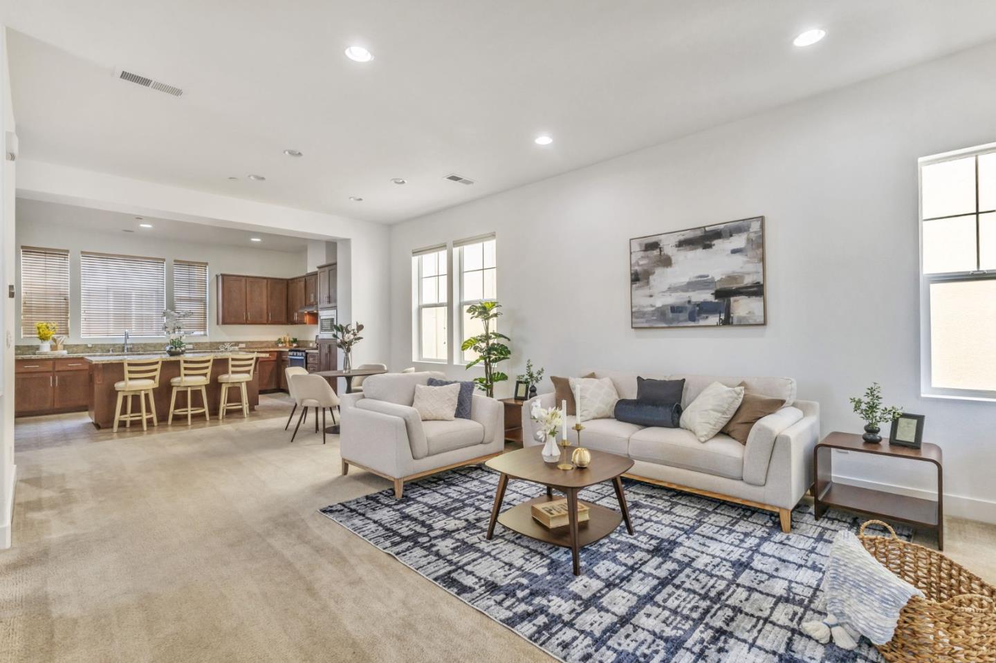 38118 Luma Terrace