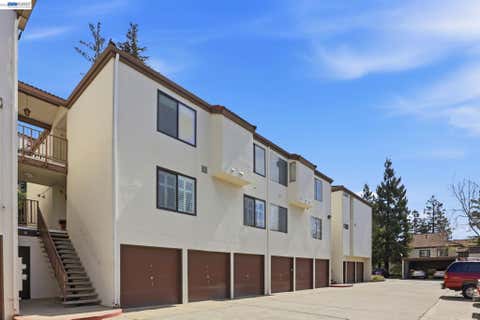 21109 Gary Dr Unit 220, Hayward, CA 94546 - #: 41128376