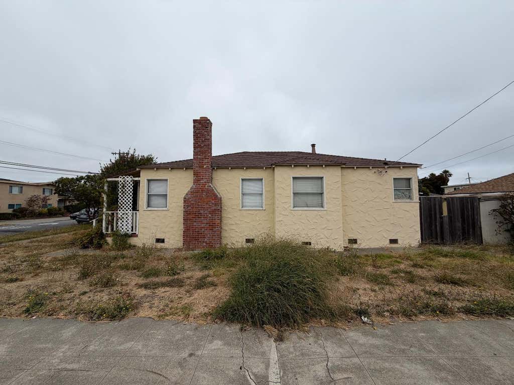 Photo of 3627 Nevin Avenue, Richmond, CA 94805 (MLS # ML82058453)