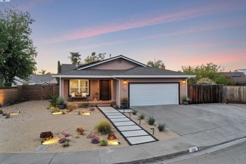 A home in San Ramon