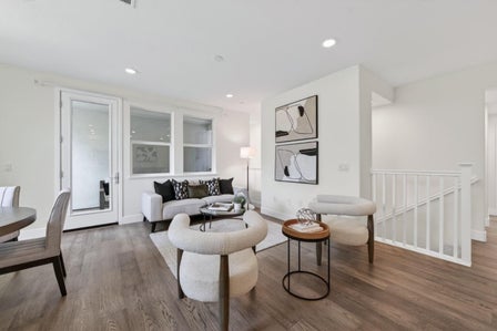 273 BAJA ROSE ST — listing photo 6