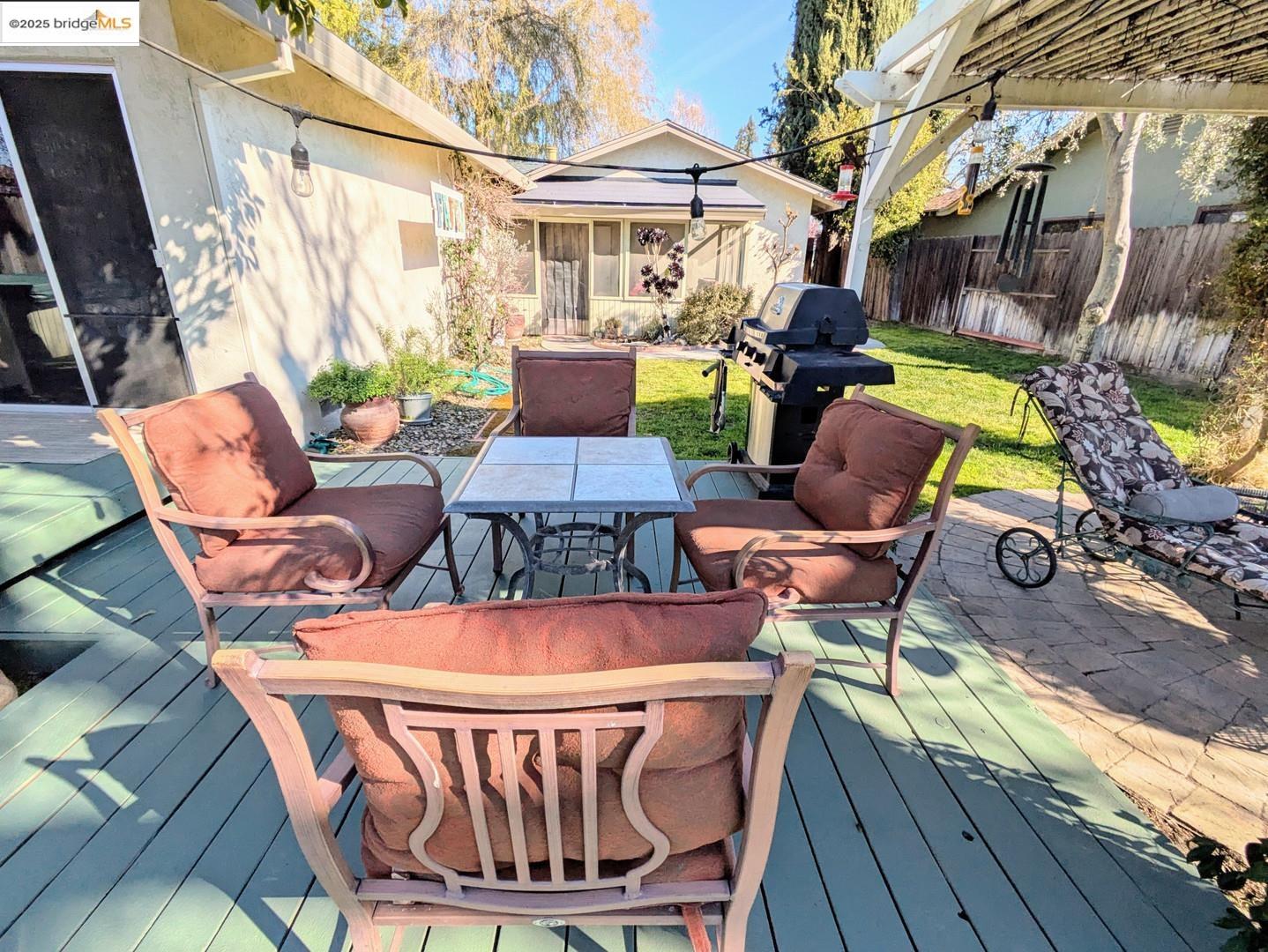 2430 Mira Flores DR