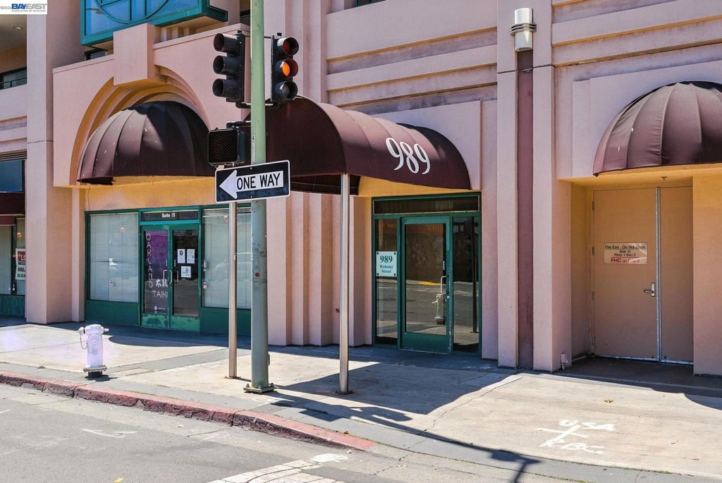 Photo of 989 Webster St #443, Oakland, CA 94601 (MLS # 41126941)
