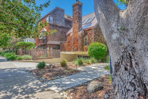 A home in Palo Alto