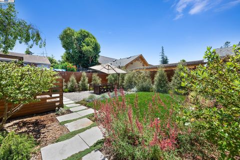 A home in San Leandro