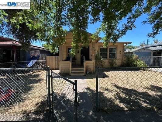 1932 E LAFAYETTE ST, STOCKTON, CA 95205 - Image b83bcc4dce5e7e14aba69d1287b5d85d/1499648484