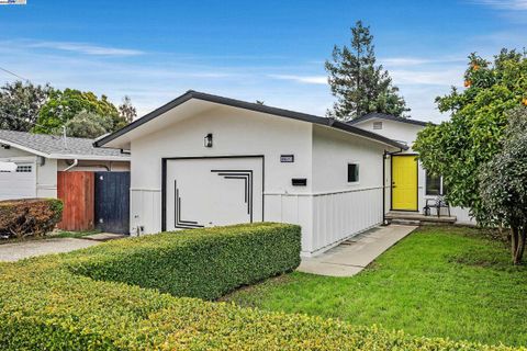 36517 Cherry St Newark CA 94560