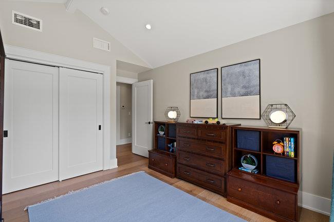 Menlo Park, California 94025, United States, 7 Bedrooms Bedrooms, ,6 BathroomsBathrooms,Residential,Active,15742