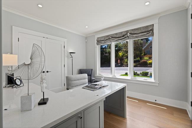 Menlo Park, California 94025, United States, 7 Bedrooms Bedrooms, ,6 BathroomsBathrooms,Residential,Active,15742