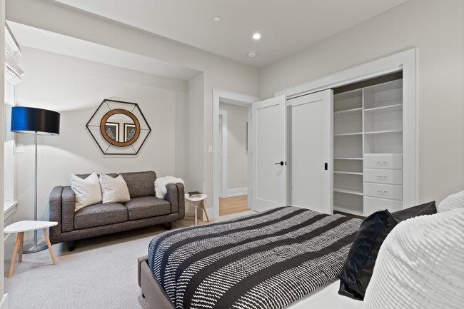 Menlo Park, California 94025, United States, 7 Bedrooms Bedrooms, ,6 BathroomsBathrooms,Residential,Active,15742