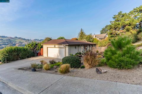 A home in Pinole