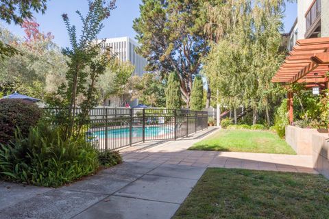 A home in Palo Alto