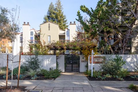 A home in Palo Alto