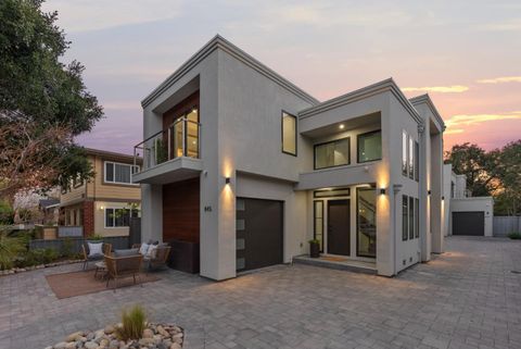 A home in Palo Alto