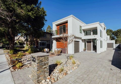 A home in Palo Alto