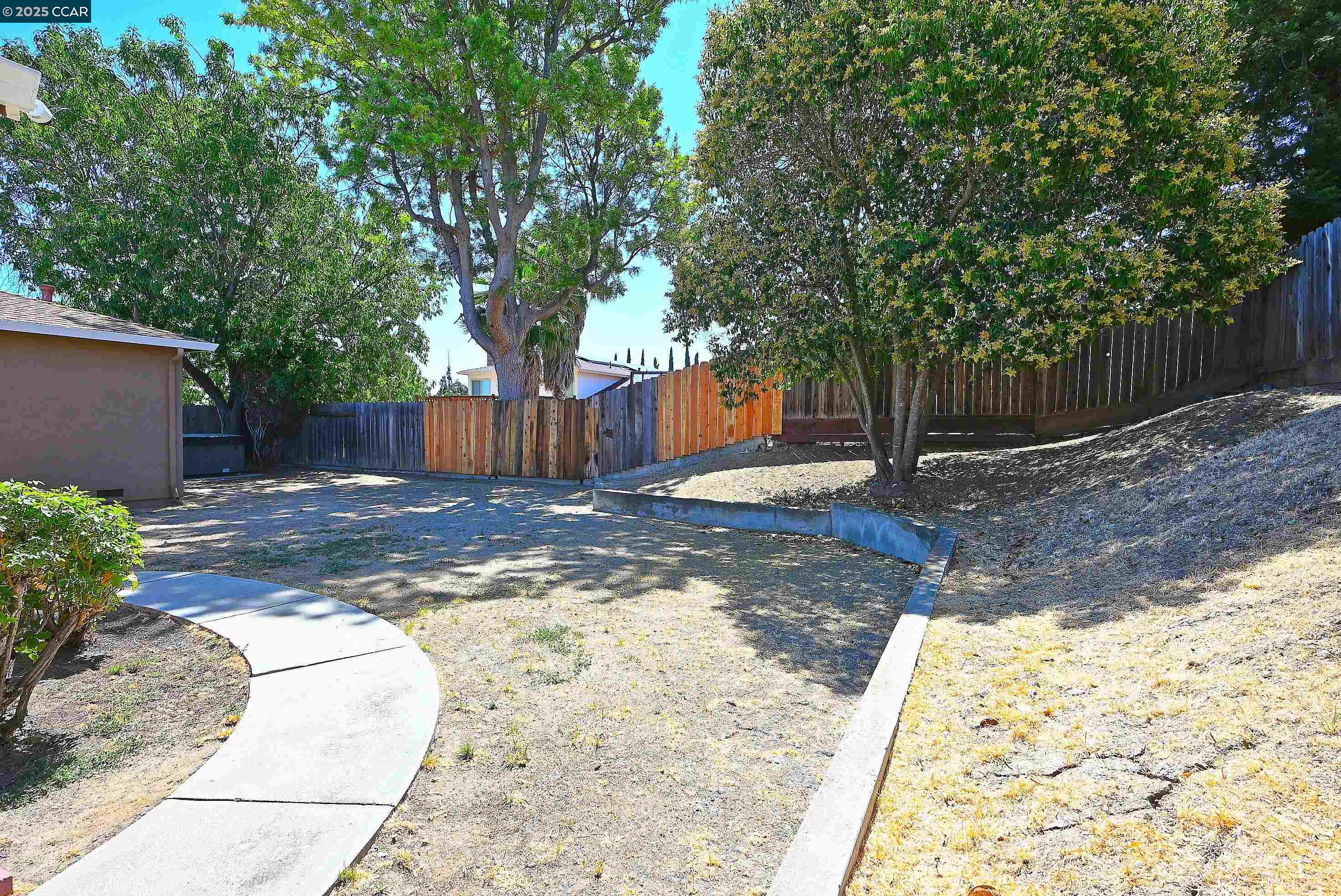 Pittsburg, California 94565, United States, 4 Bedrooms Bedrooms, ,3 BathroomsBathrooms,Residential,Active,170258