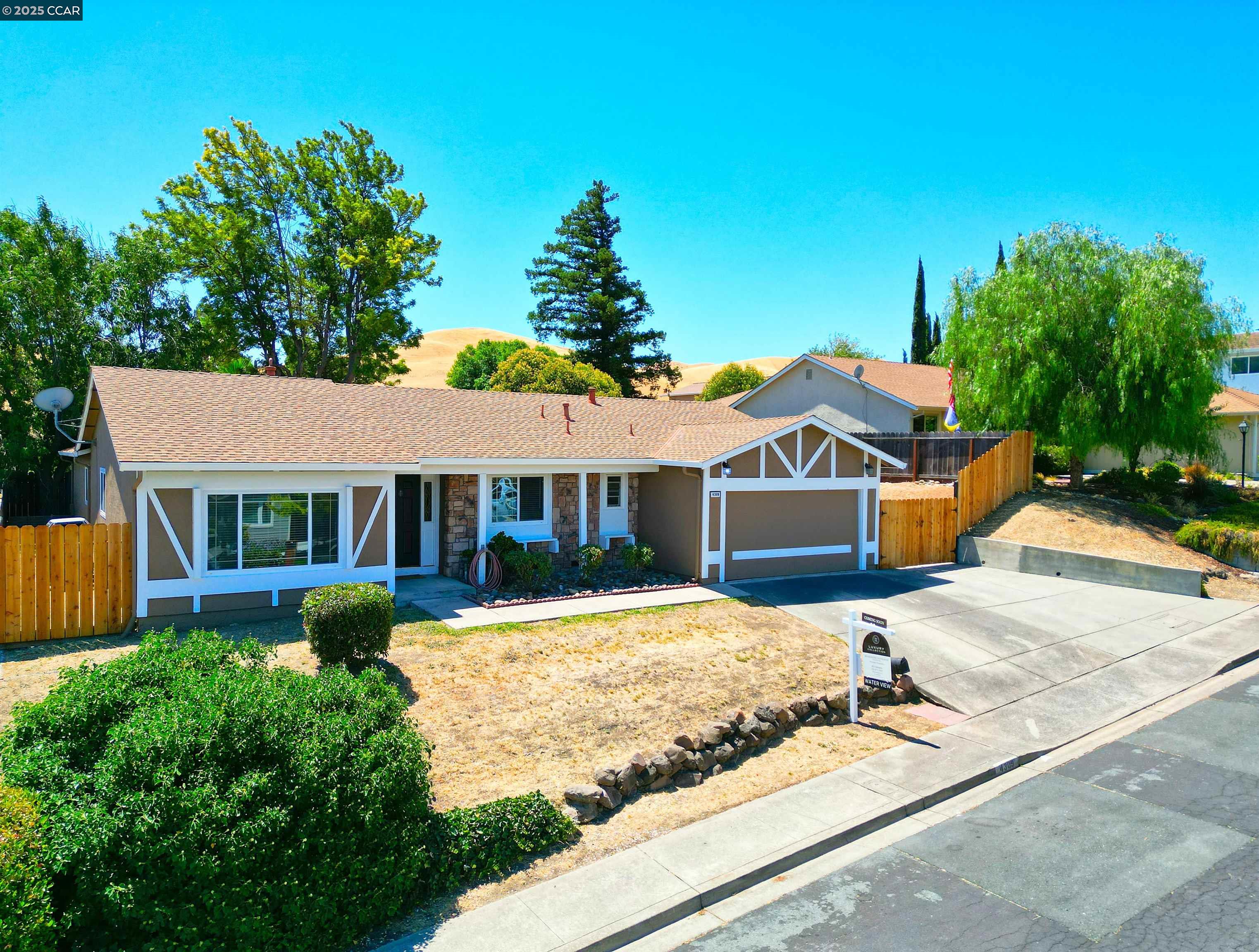 Pittsburg, California 94565, United States, 4 Bedrooms Bedrooms, ,3 BathroomsBathrooms,Residential,Active,170258