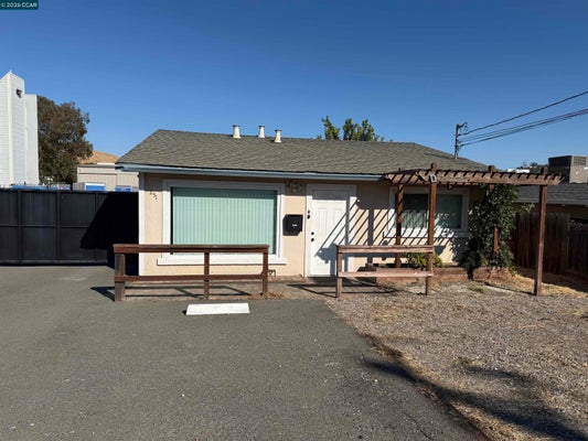 251 ARTHUR RD, MARTINEZ, CA 94553 - Image bac2b5bc2a8ef012fc3f9fd31fc2885f/3773910567