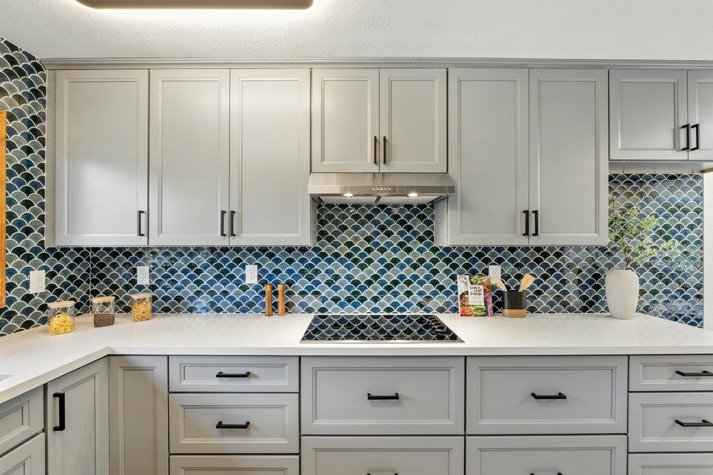 Moss Beach, California 94038, United States, 3 Bedrooms Bedrooms, ,2 BathroomsBathrooms,Residential,Active,195373